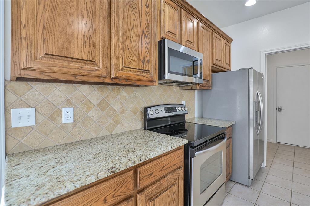 11317 Canoe Road Property Photo 16