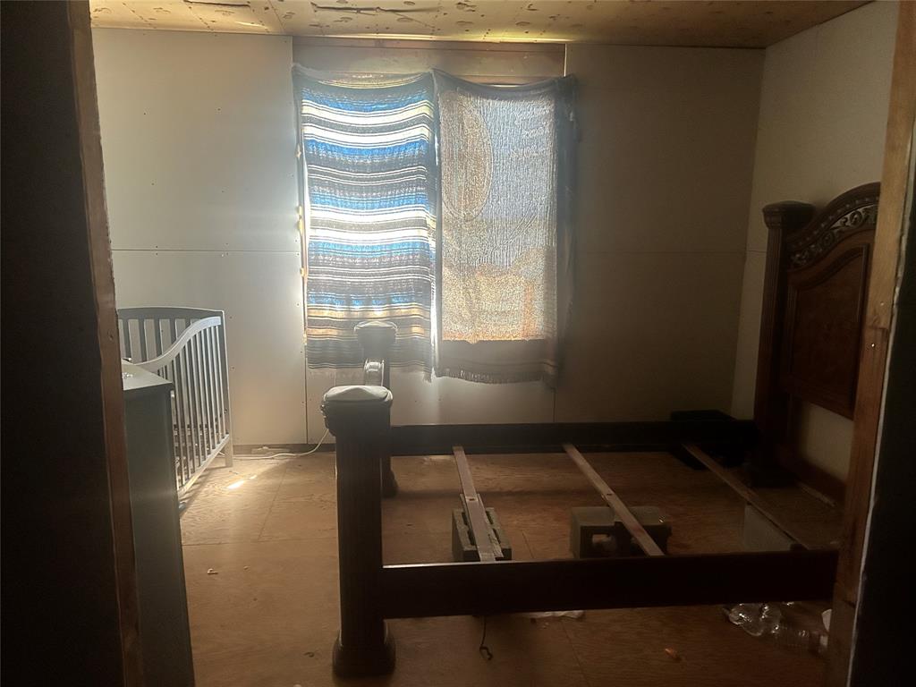 504 Cedar Property Photo 7
