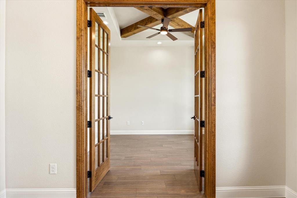 206 Morning Dove Court Property Photo 10