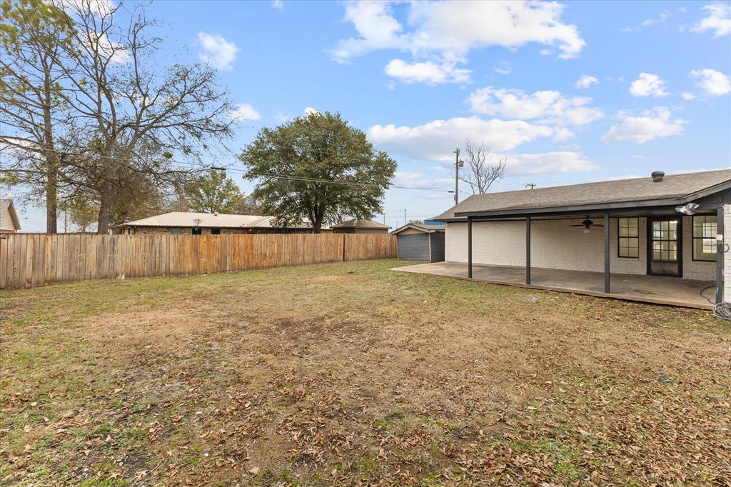 312 E Cottonwood Street Property Photo 30