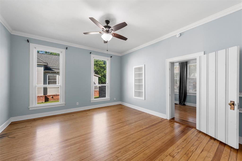 2807 Washington Avenue Property Photo 17
