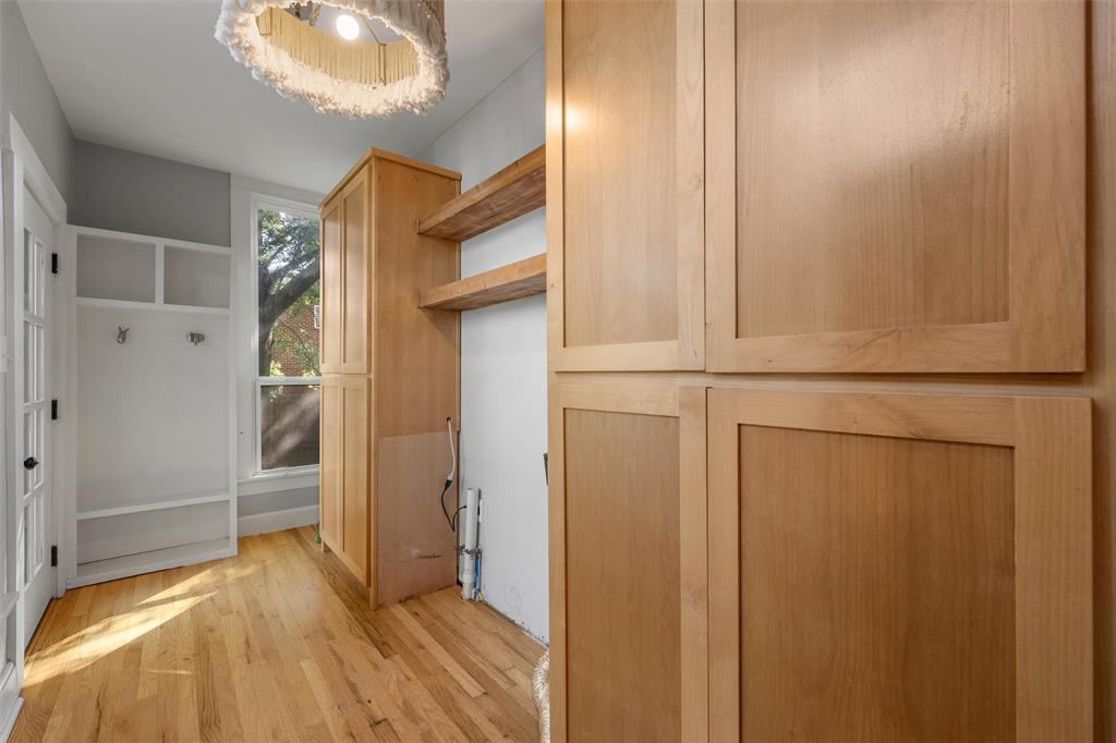 2807 Washington Avenue Property Photo 25
