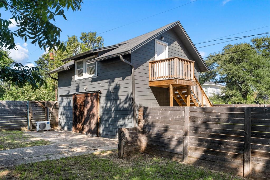 2807 Washington Avenue Property Photo 26