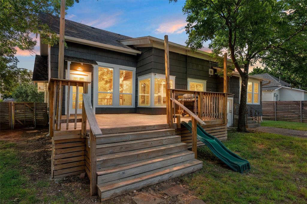 2807 Washington Avenue Property Photo 31