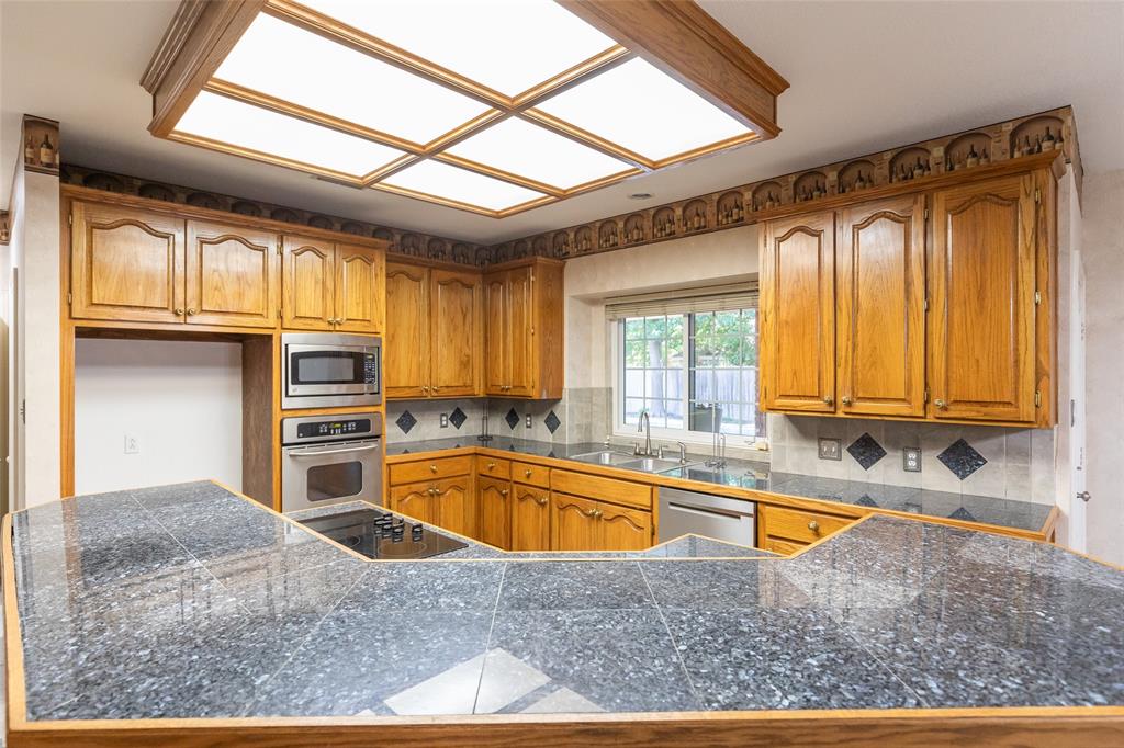 29 Cherry Hills Property Photo 10