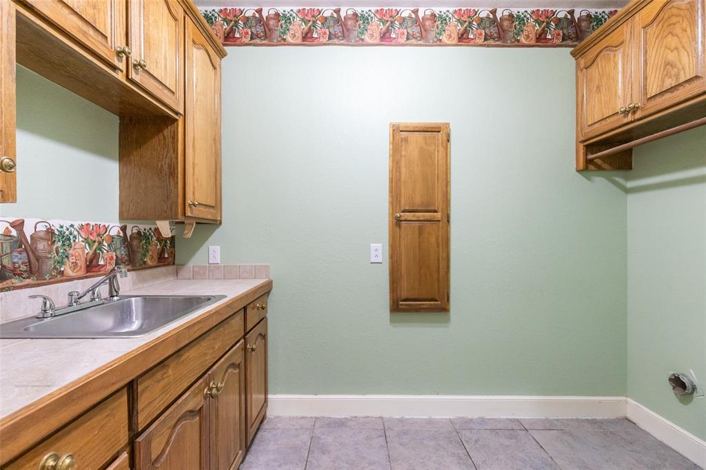 29 Cherry Hills Property Photo 11