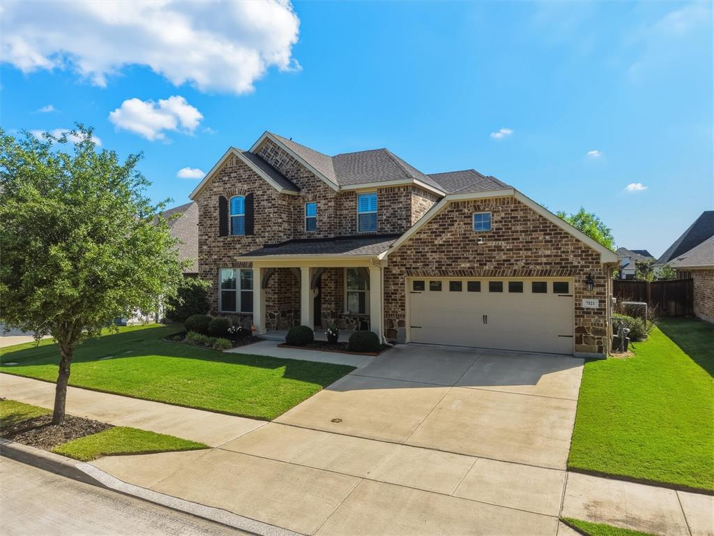 7521 Pondview Lane Property Photo 1