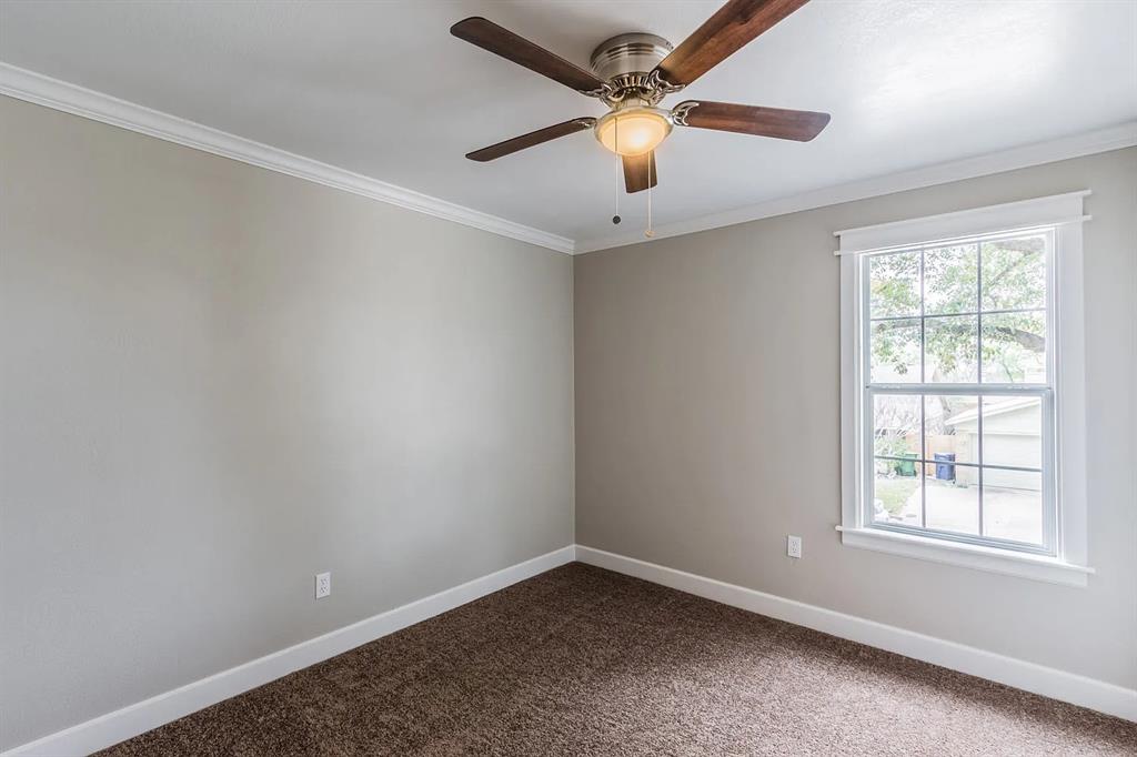 2927 Pegasus Drive Property Photo 9