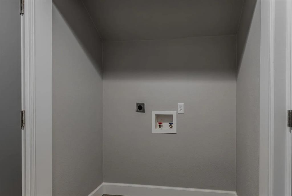 2927 Pegasus Drive Property Photo 20