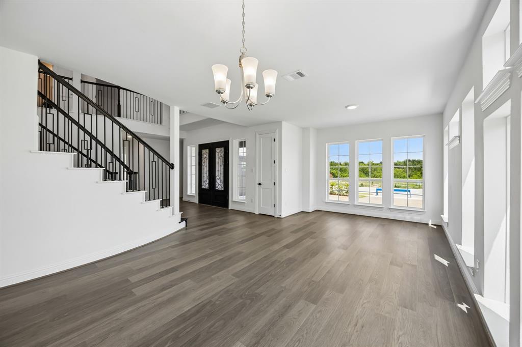 3821 Selborne Drive Property Photo 12