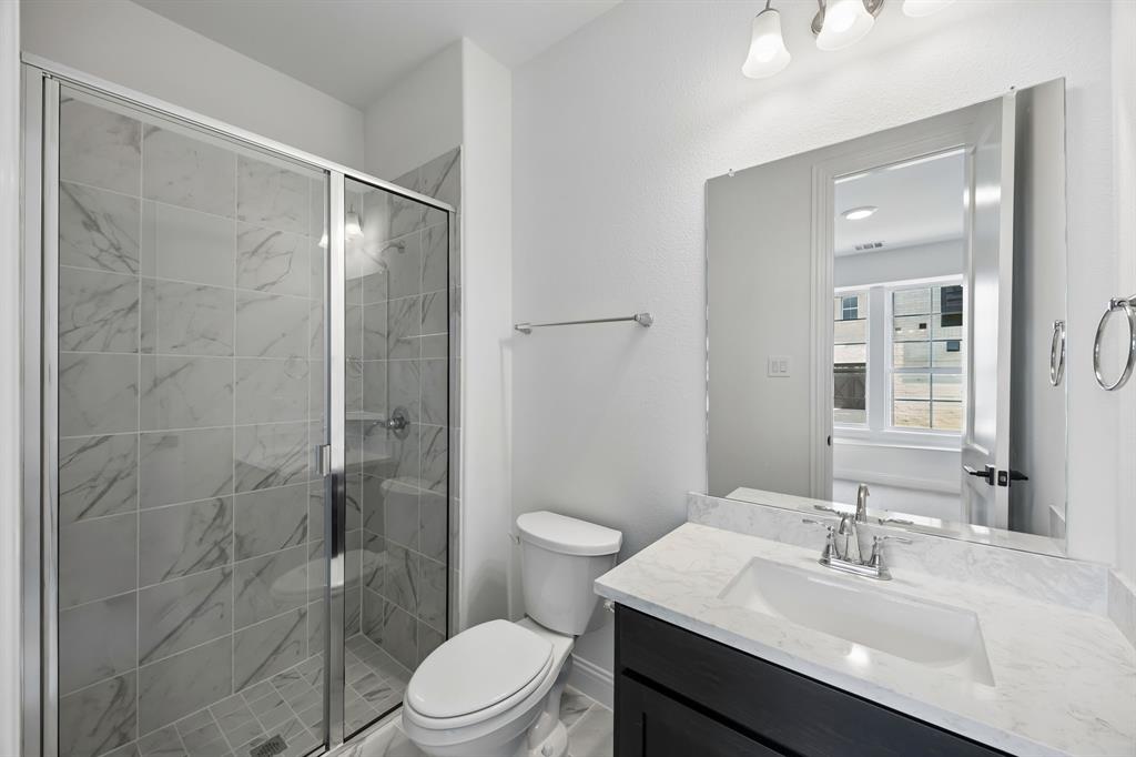 3821 Selborne Drive Property Photo 22
