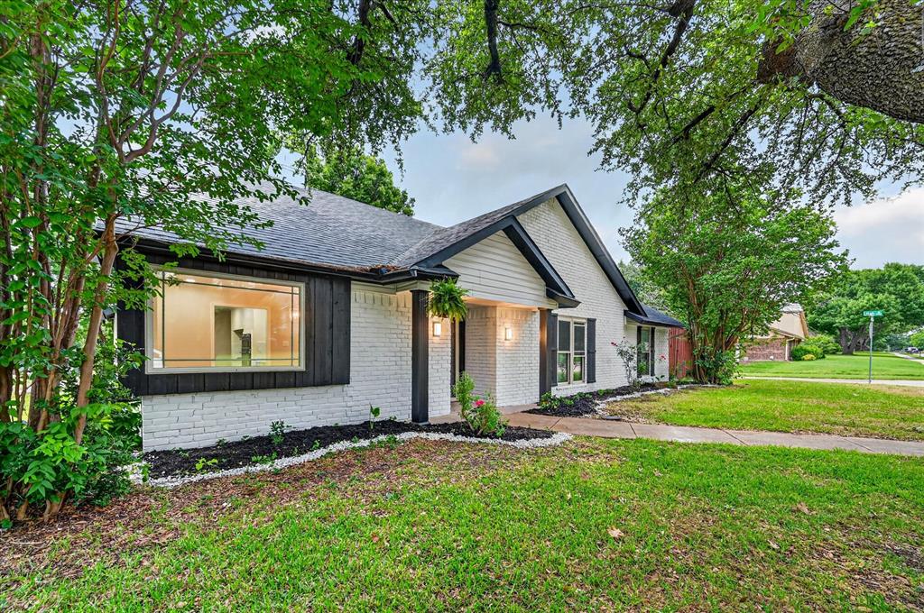 4424 Denver Drive Property Photo 6