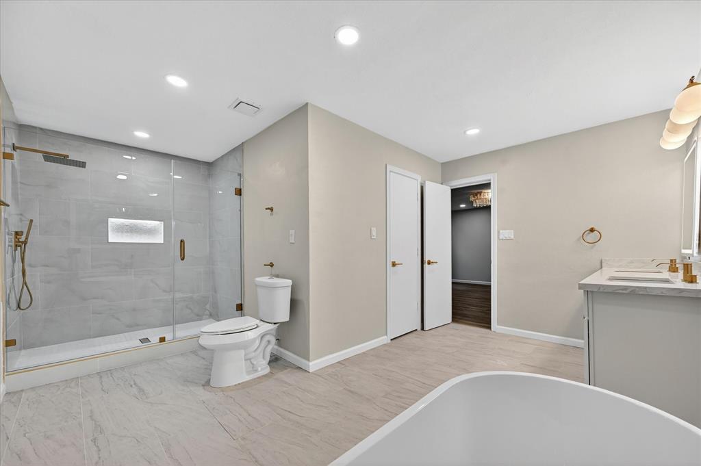 4424 Denver Drive Property Photo 17