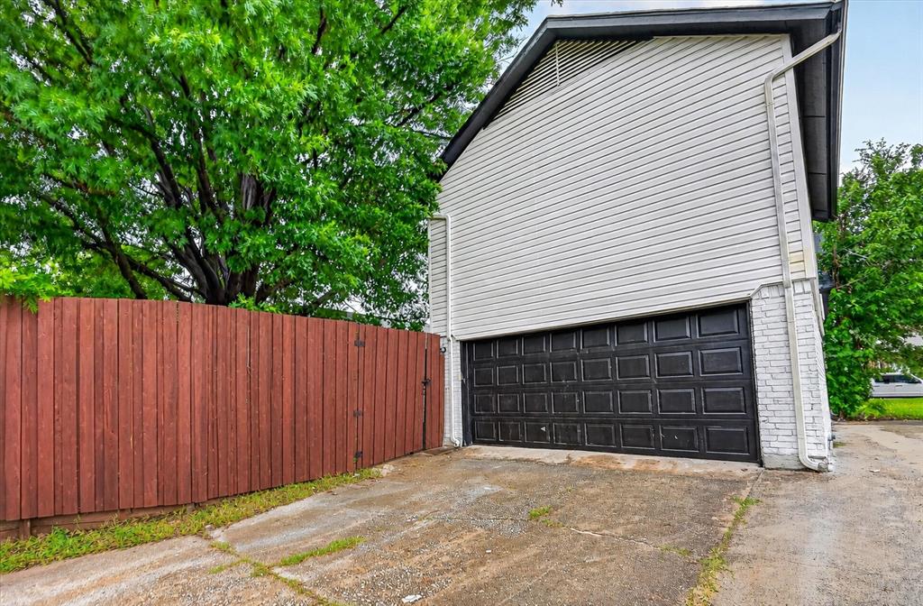 4424 Denver Drive Property Photo 25
