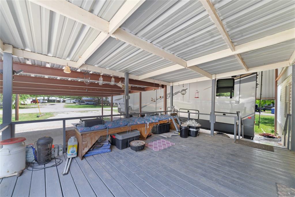 4991 Thunderbird Drive Property Photo 3