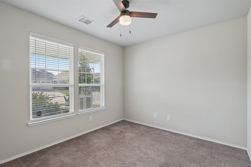 2134 Mossbrook Drive Property Photo 18