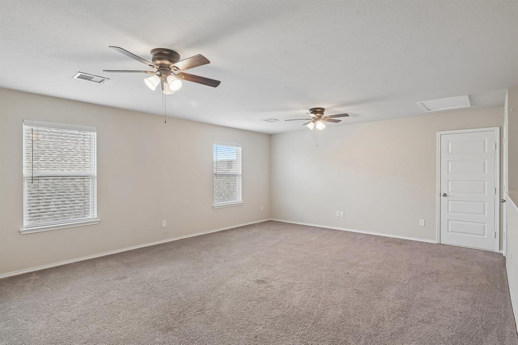 2134 Mossbrook Drive Property Photo 19