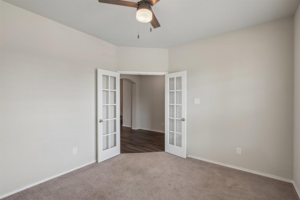 2134 Mossbrook Drive Property Photo 20