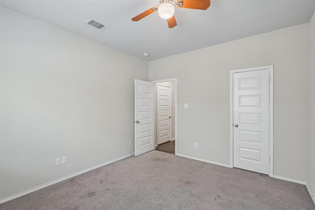 2134 Mossbrook Drive Property Photo 23