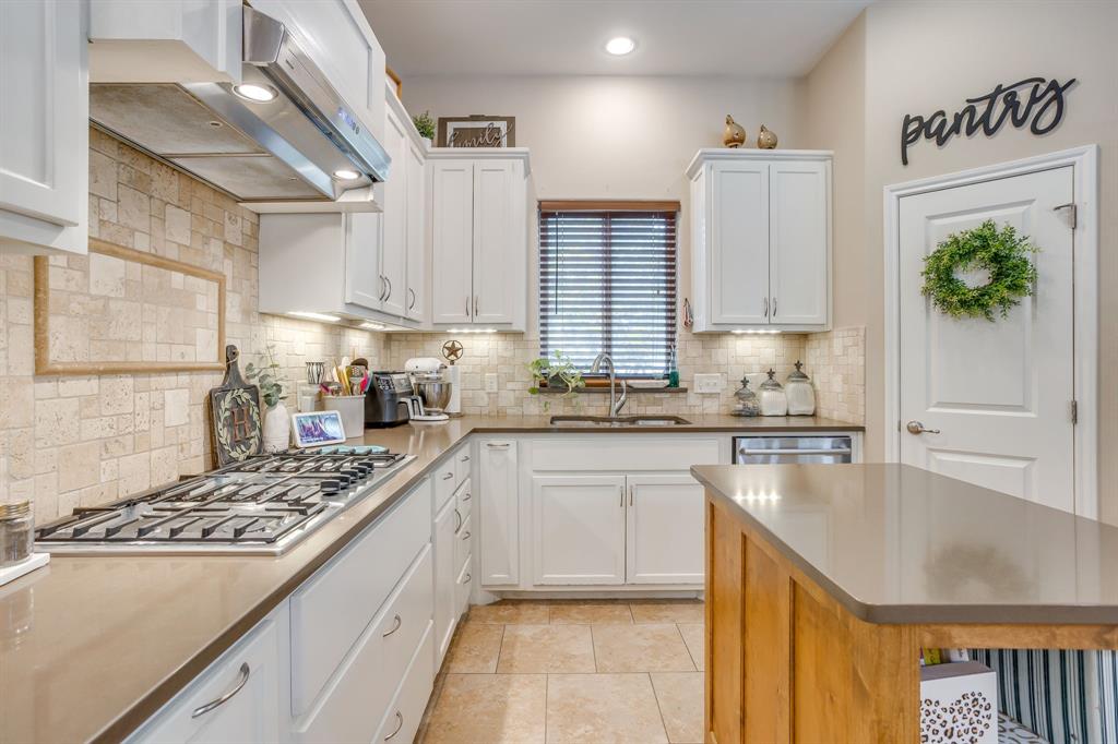 116 Flat Foot Property Photo 7