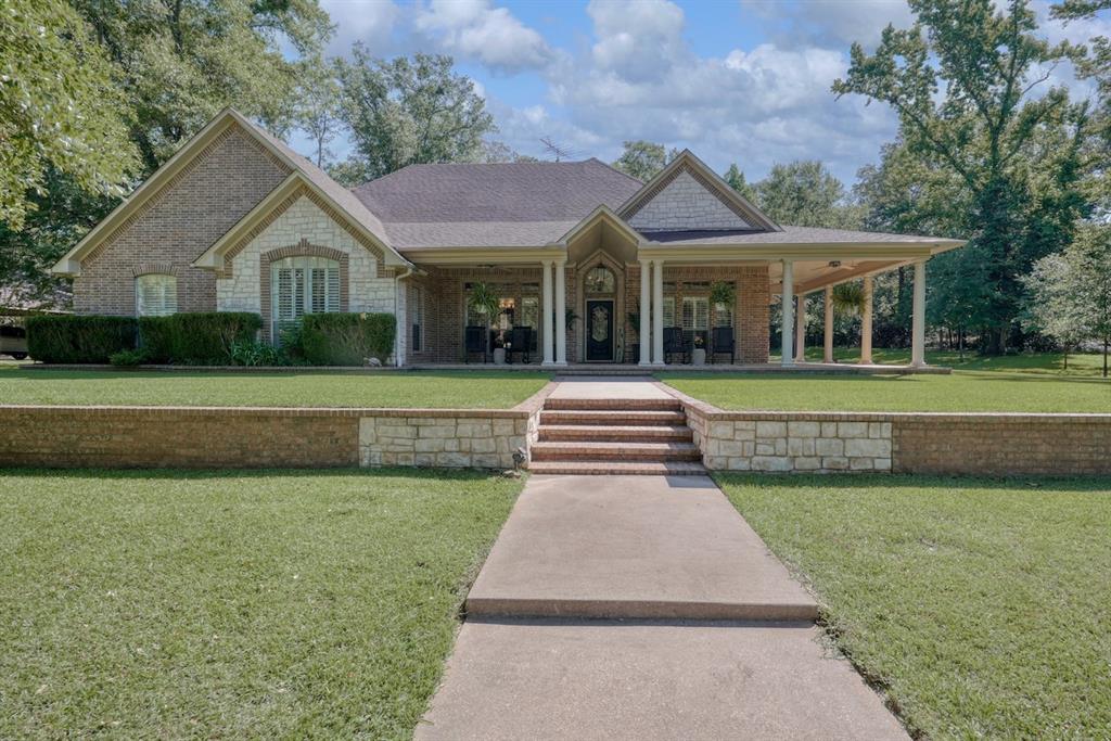 17898 Fm 16 Property Photo 1