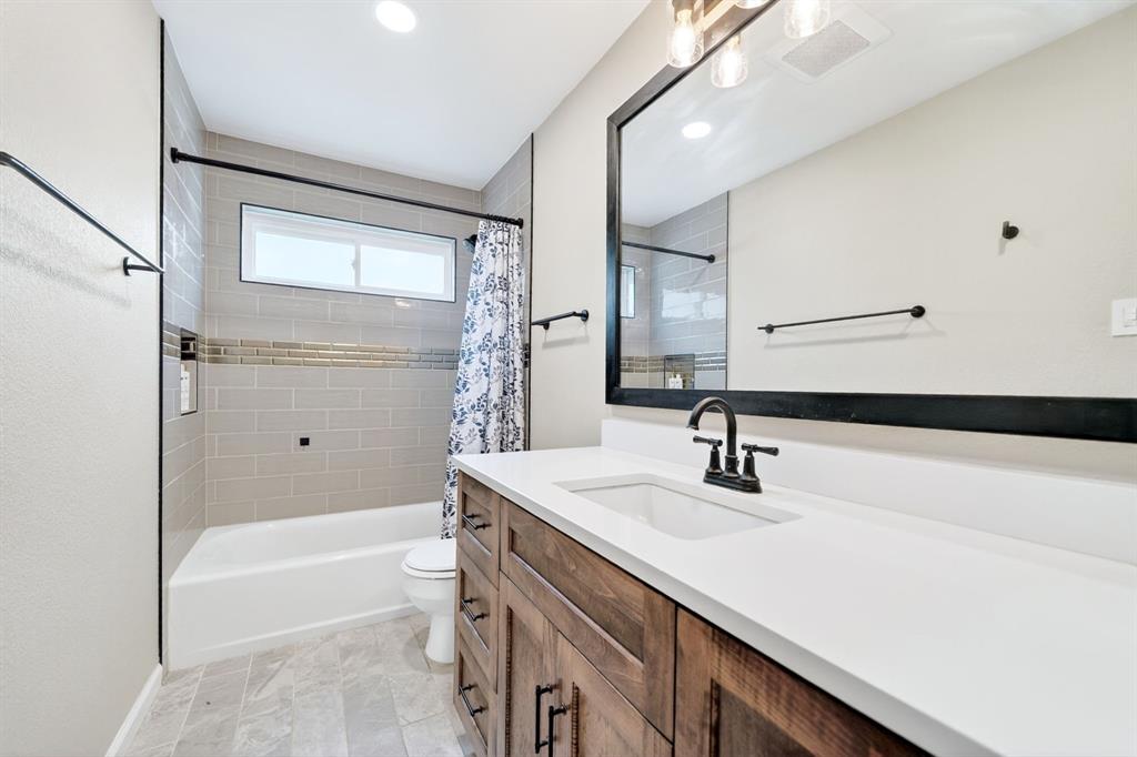 771 Eiffel Drive Property Photo 16