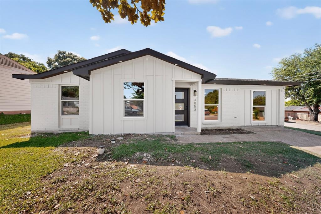 3853 Happy Canyon Drive Property Photo 2