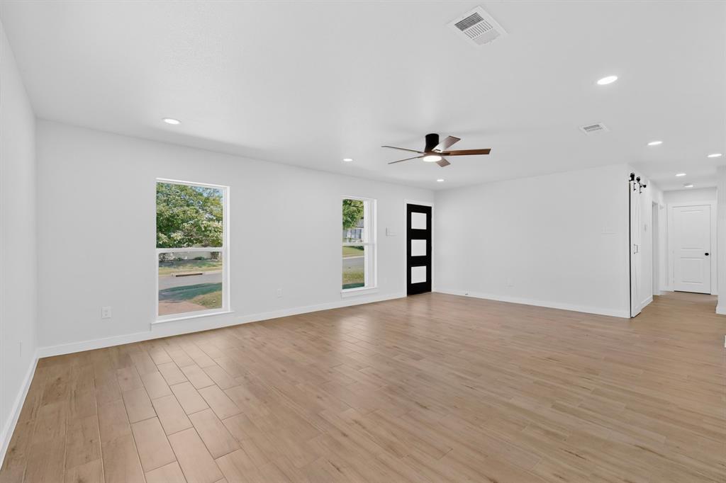 3853 Happy Canyon Drive Property Photo 9