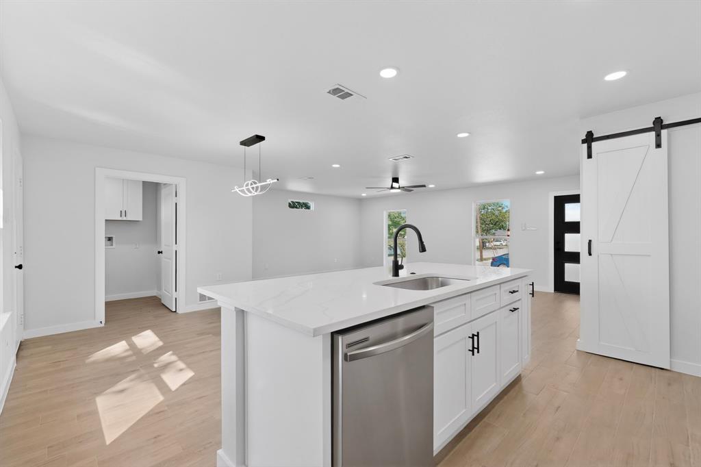 3853 Happy Canyon Drive Property Photo 16