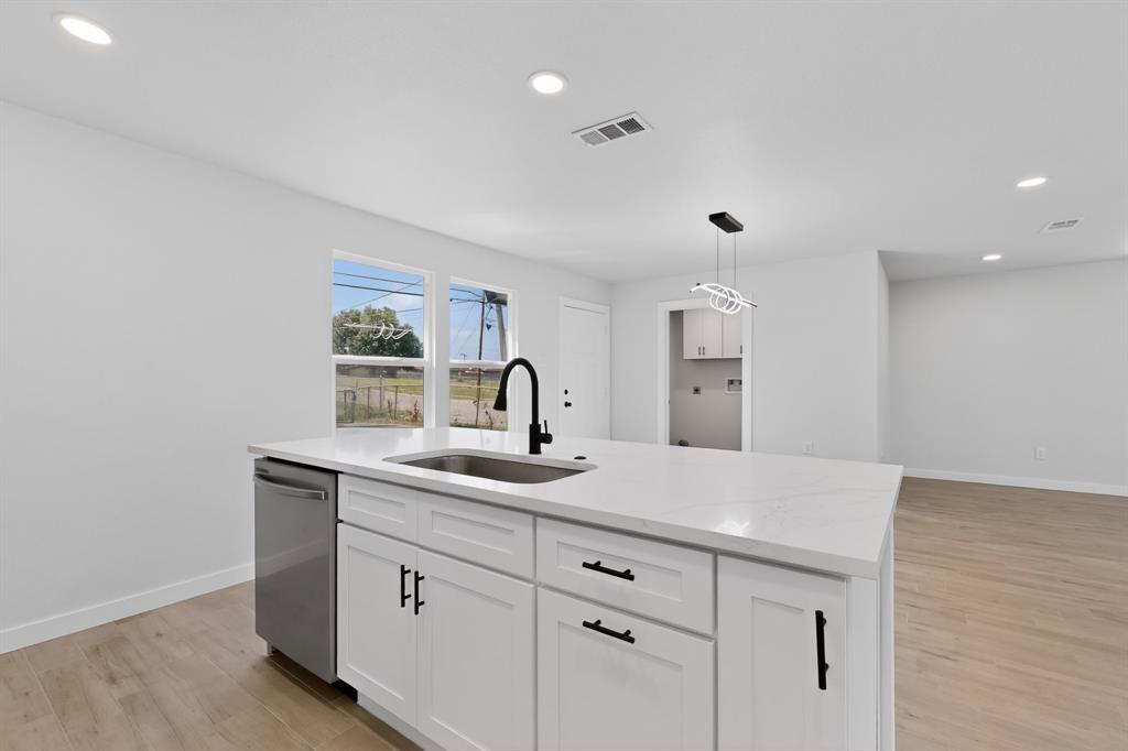 3853 Happy Canyon Drive Property Photo 17