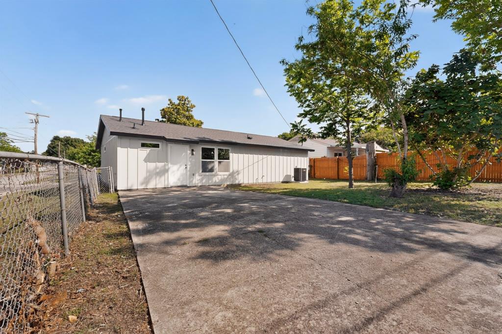 3853 Happy Canyon Drive Property Photo 35