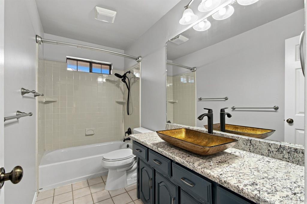 638 Park Lane Property Photo 30