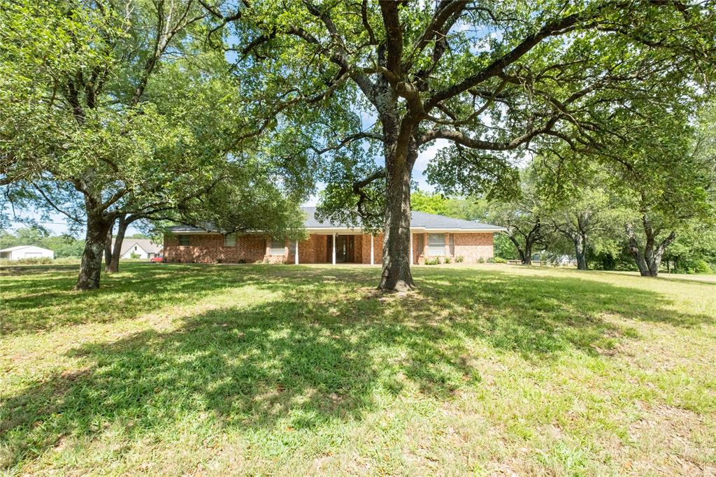 5161 Us Highway 271 Property Photo 1