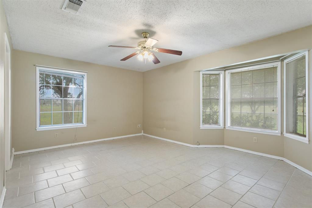 5161 Us Highway 271 Property Photo 18