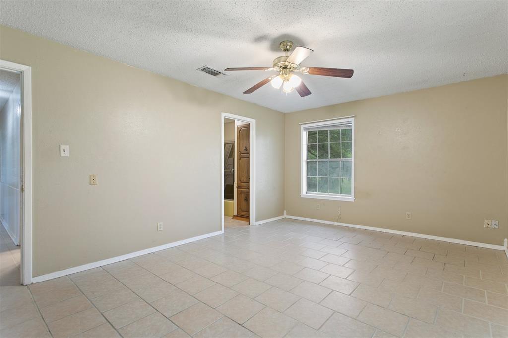 5161 Us Highway 271 Property Photo 20
