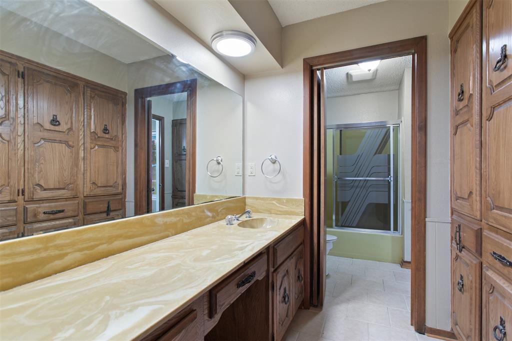5161 Us Highway 271 Property Photo 21