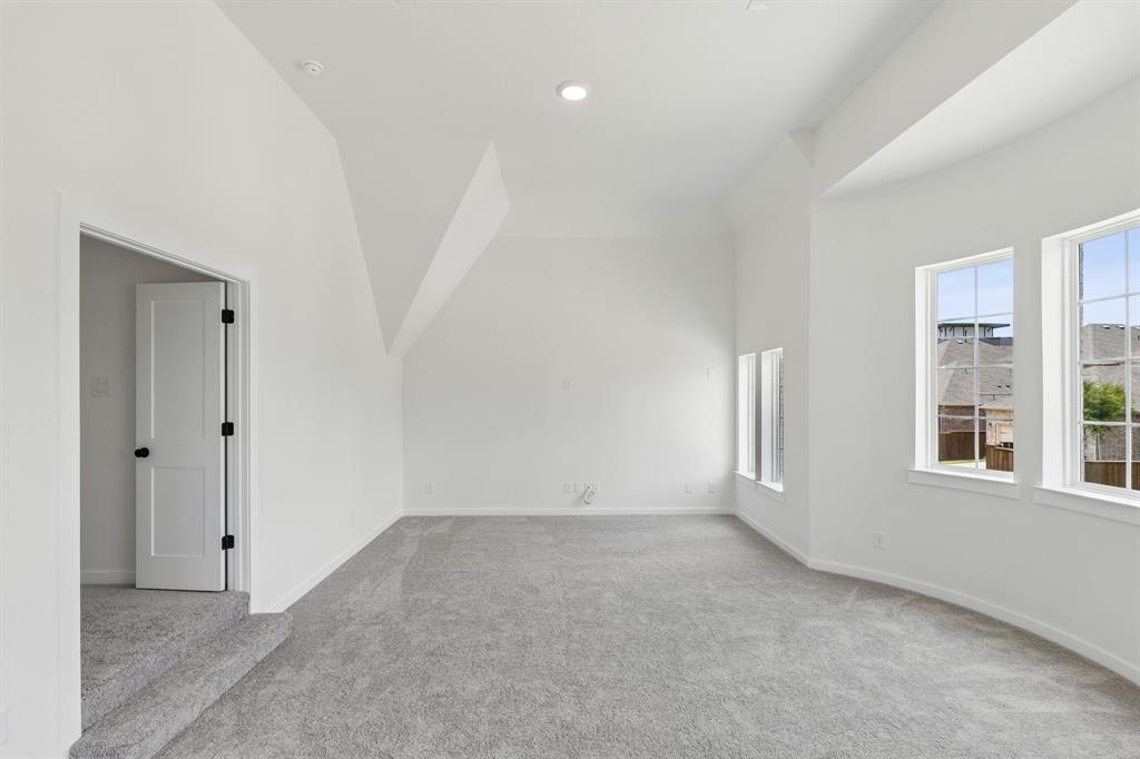 1532 Euclid Alley Property Photo 29