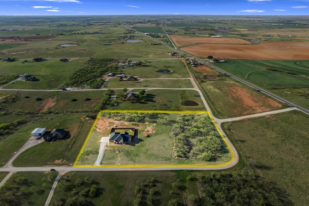 515 Sales Road Property Photo 5