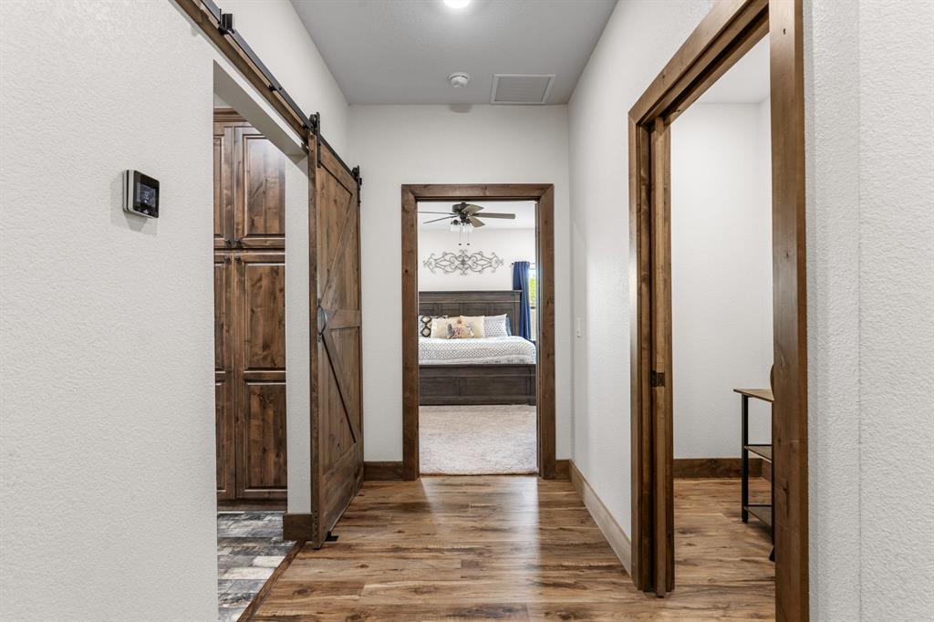 515 Sales Road Property Photo 12