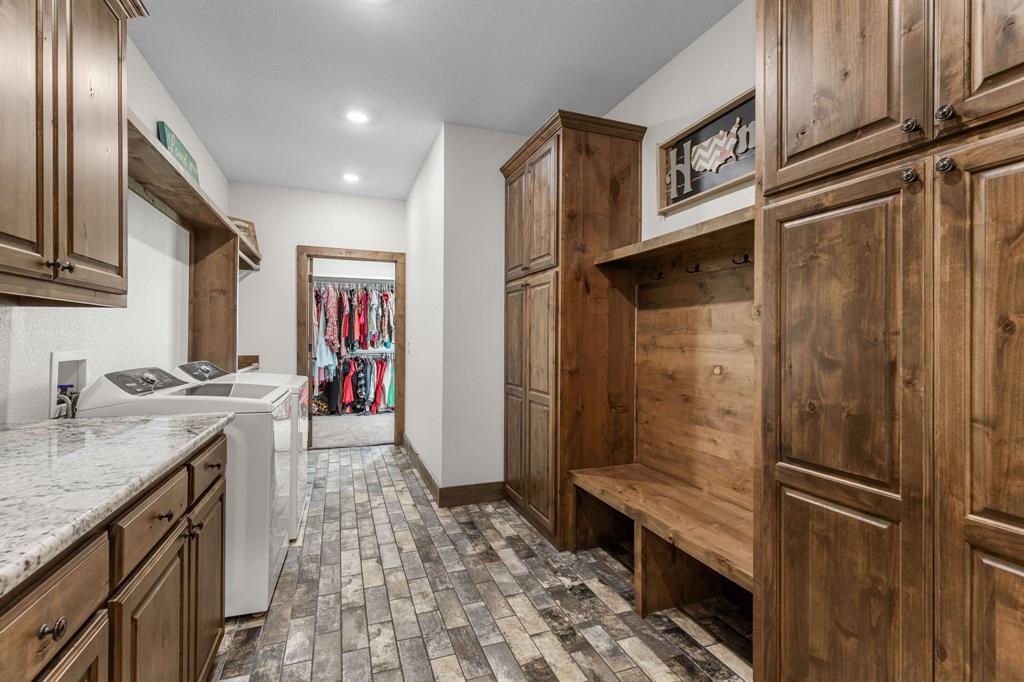 515 Sales Road Property Photo 14