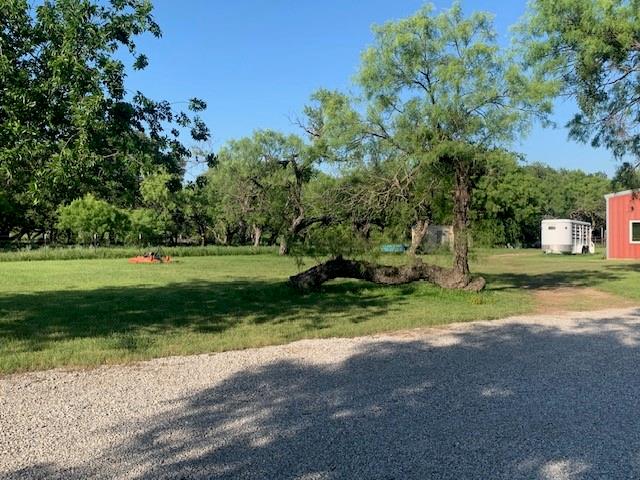 1521 Fm 590 Property Photo 16