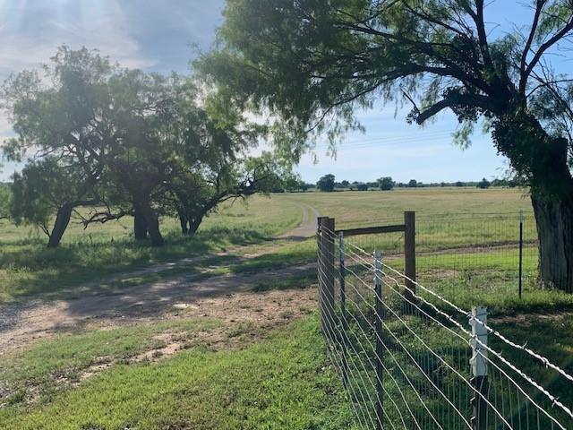 1521 Fm 590 Property Photo 20