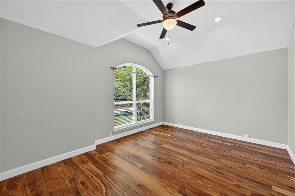 913 Chapel Drive Property Photo 27