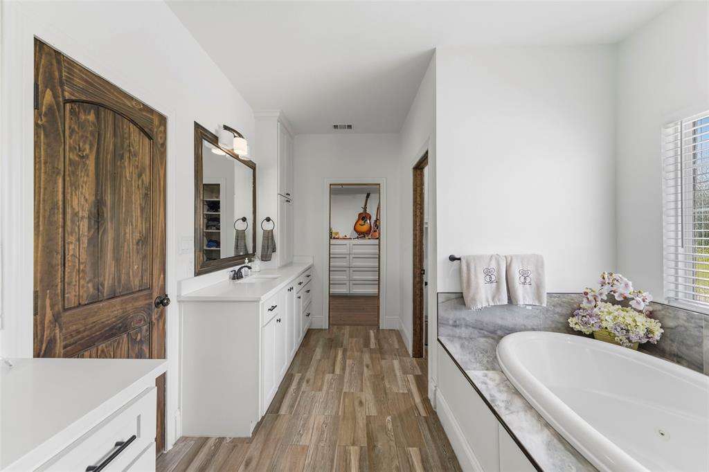 17034 Cr-4064 Property Photo 16