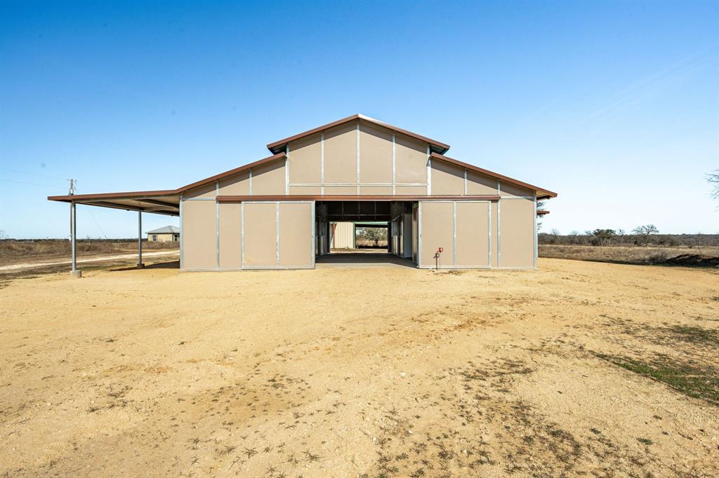 10184 S Us Highway 281 Property Photo 20