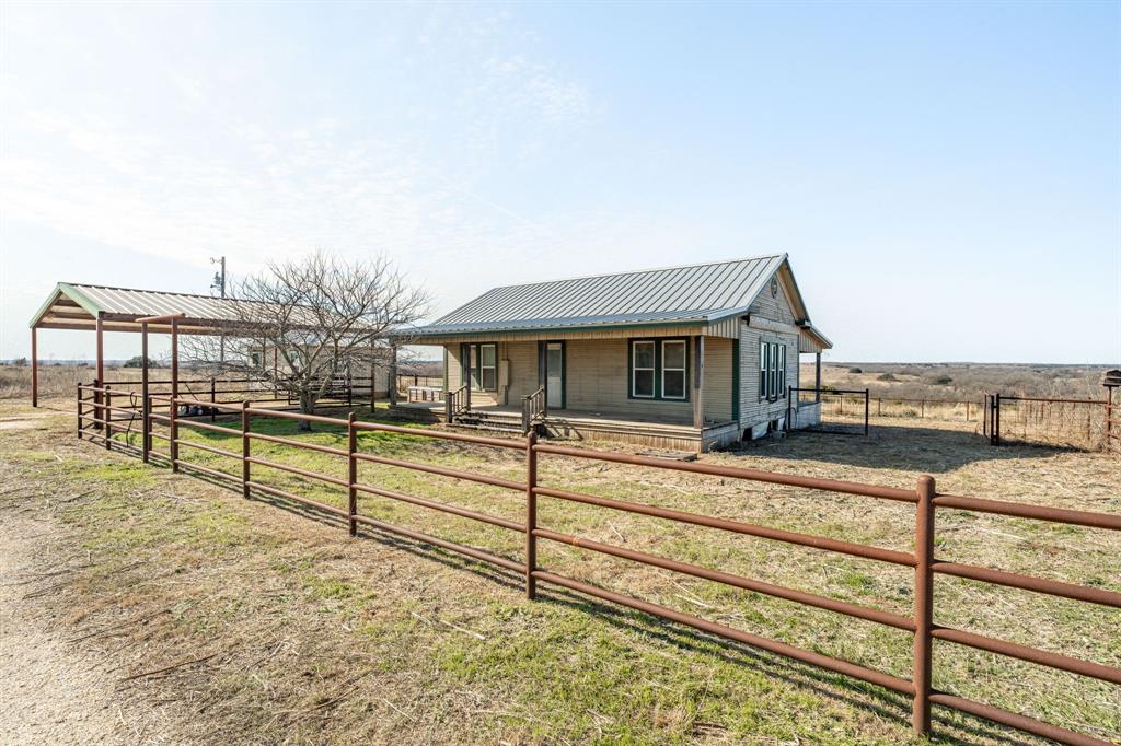 10184 S Us Highway 281 Property Photo 25