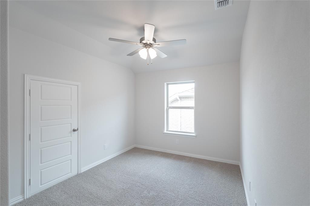 1429 Topaz Trail Property Photo 15
