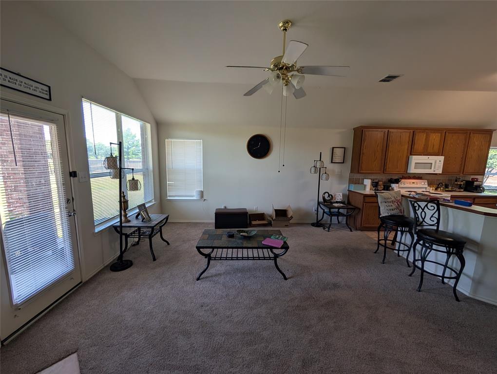 9418 Glenshee Drive Property Photo 8