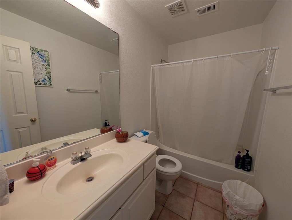 9418 Glenshee Drive Property Photo 17