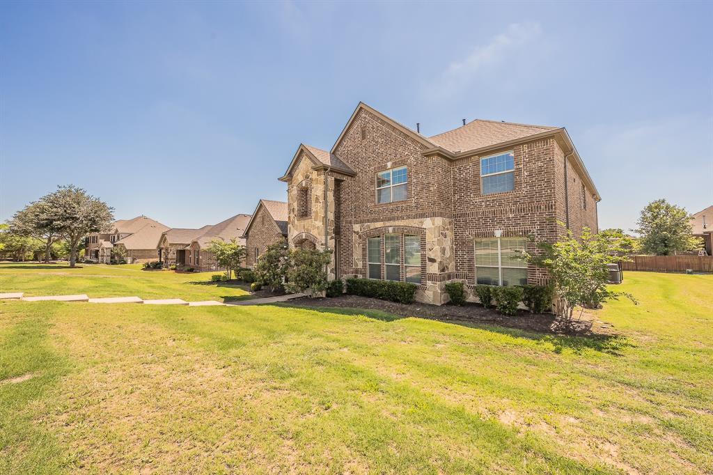 286 Benwick Drive Property Photo 31